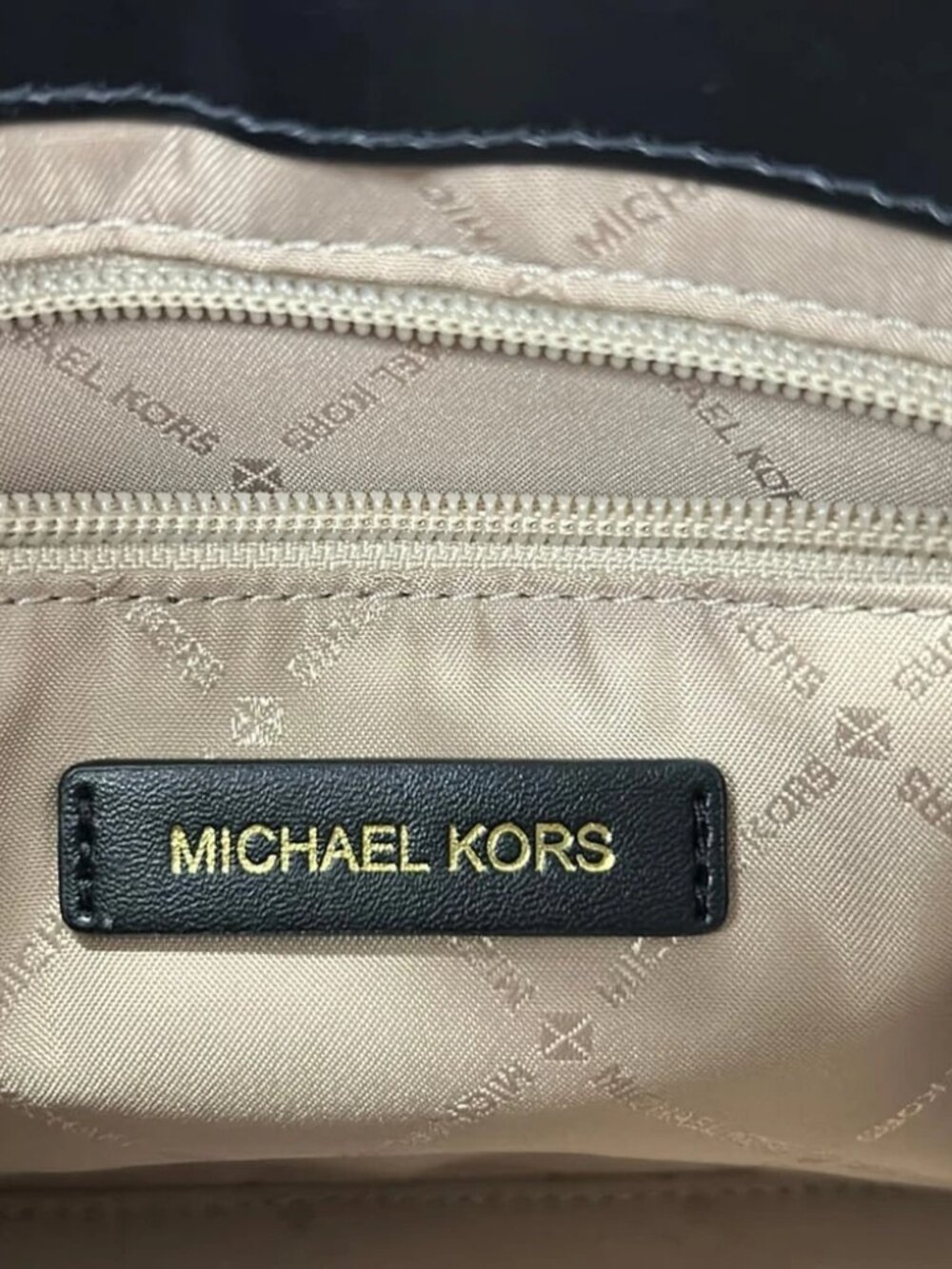 MICHAEL KORS Black Dark Brown PVC Leather Handbag - Picture 9 of 10